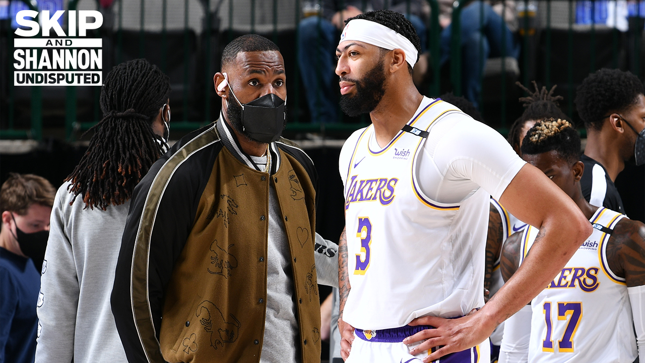 Shannon Sharpe: I like the Lakers as the Title favorites with the return of LeBron James | UNDISPUTED