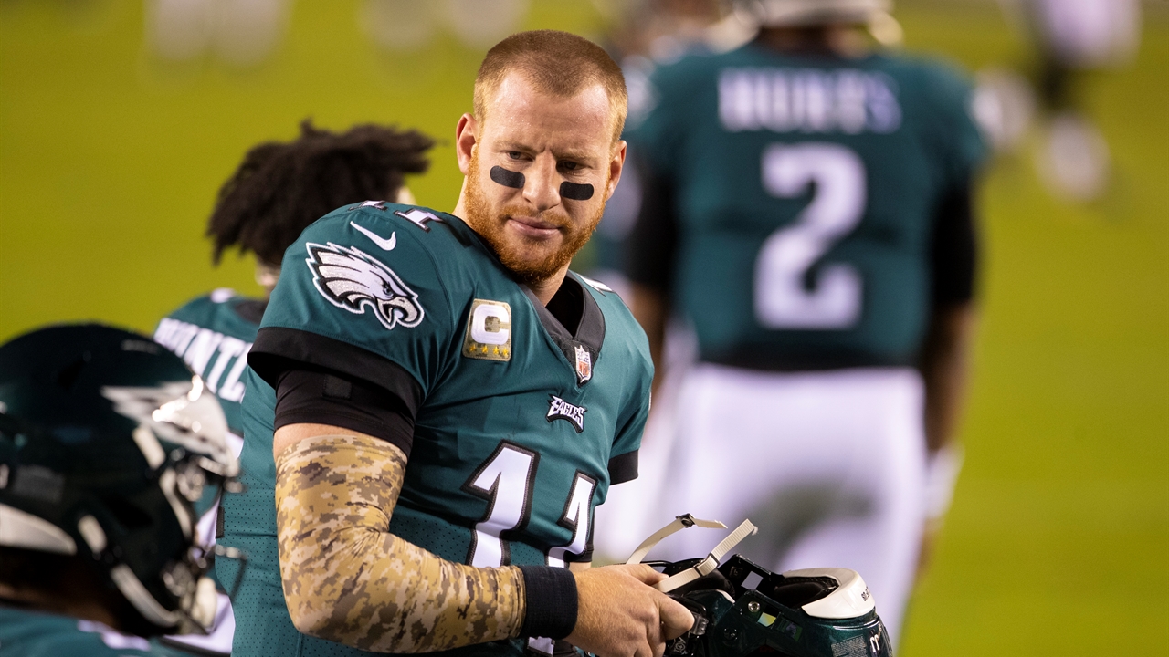 Shannon Sharpe defends Eagles' QB Carson Wentz: 'Give him his kudos!' | UNDISPUTED