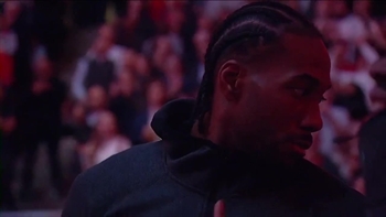 WATCH: Kawhi Leonard receives championship ring from Raptors