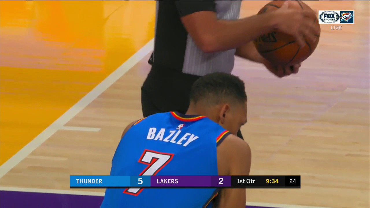HIGHLIGHTS: Darius Bazley with the Up and Under