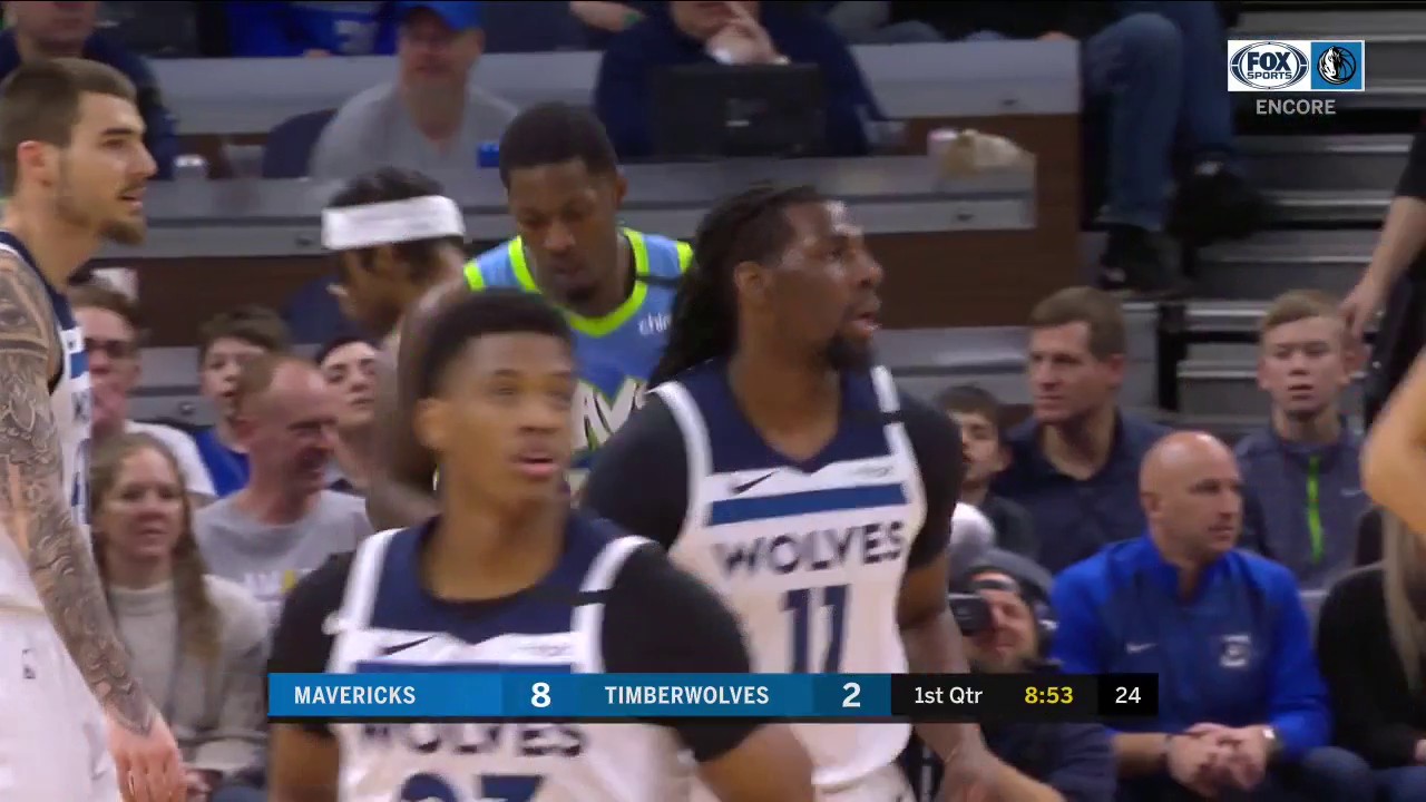 WATCH: Dorian Finney-Smith with the Head Fake | Mavericks ENCORE