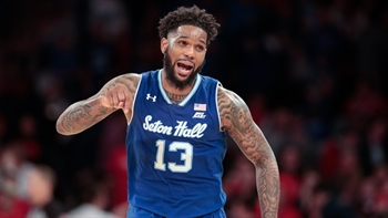 Myles Powell joins 2,000-point club with 29, leads No. 18 Seton Hall past St. John's