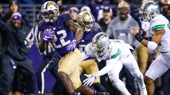 No.12 Washington steamrolls Oregon 38-3