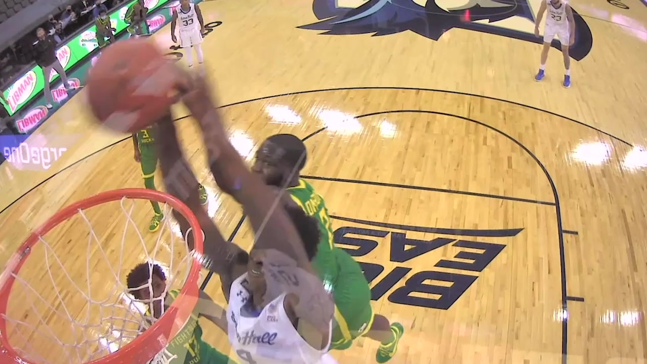 Eugene Omoruyi's 22 points powers No. 21 Oregon to win over Seton Hall, 83-70