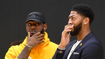 Isiah Thomas says the Lakers had 2 great offseasons despite not signing Kawhi