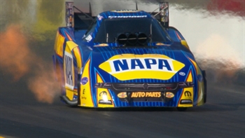 Ron Capps Wins Funny Car Final at Reading | 2017 NHRA DRAG RACING