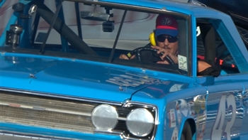 Richard Petty black flagged as honorary pace-car driver for 'Throwback Weekend' | 2017 DARLINGTON