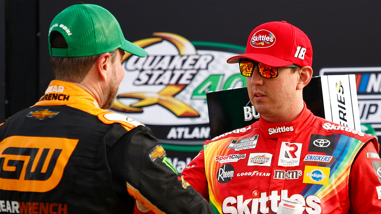 FINAL LAPS: Kurt Busch bests brother Kyle in wild finish at Atlanta