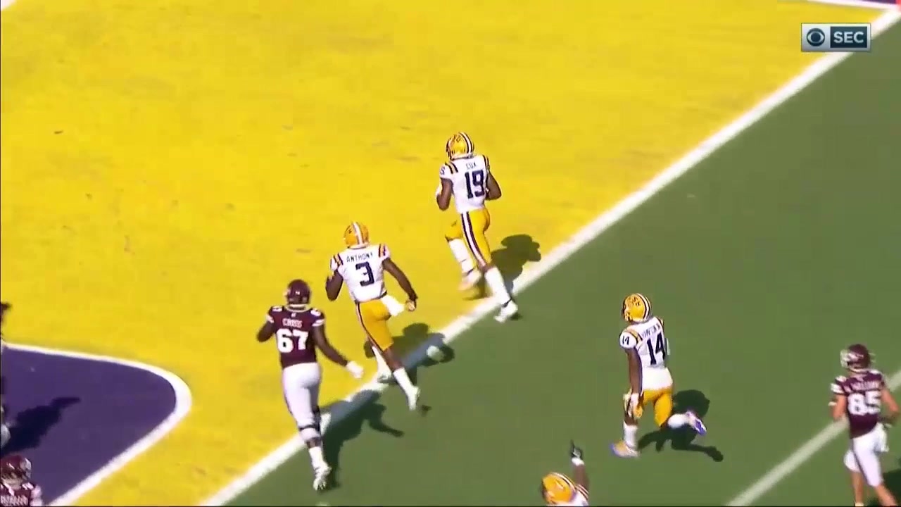 Jabril Cox pick six gives LSU its first points of national title defense