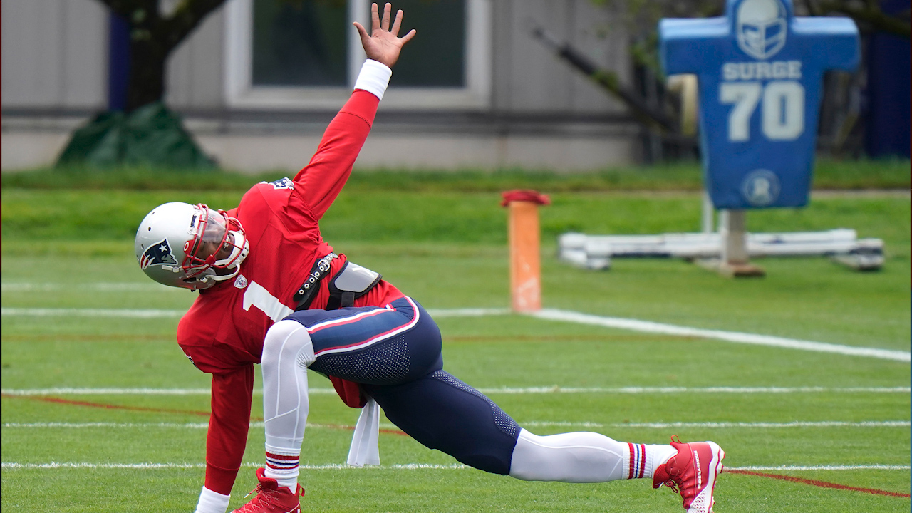Brandon Marshall: The Patriots offense plays into Cam's strengths; he is a perfect fit & the coaches will set him up for success