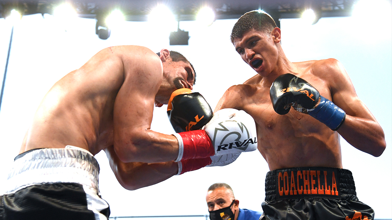 Andy Ruiz vs. Chris Arreola Fight Card: 1st Look at Best of the Rest | FIGHT HIGHLIGHT