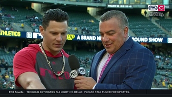 Reds jokester Derek Dietrich discusses his pre-game fun with Pic