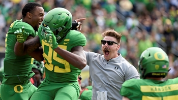 No. 23 Oregon blows out Portland State 62-14