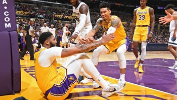 Colin Cowherd: Lakers should start worrying about Anthony Davis' longevity and health