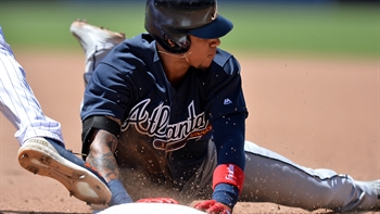 Braves LIVE To Go: Offense stumbles as Braves drop series finale in San Diego