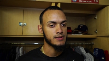 Jonathan Hernandez on working with Lynn, Chavez