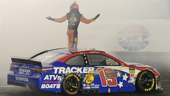 Winner's Weekend: Martin Truex Jr. and Cole Pearn at Charlotte Motor Speedway