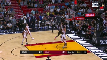 HIGHLIGHTS: Lonnie Walker hits the Transition Layup in Traffic