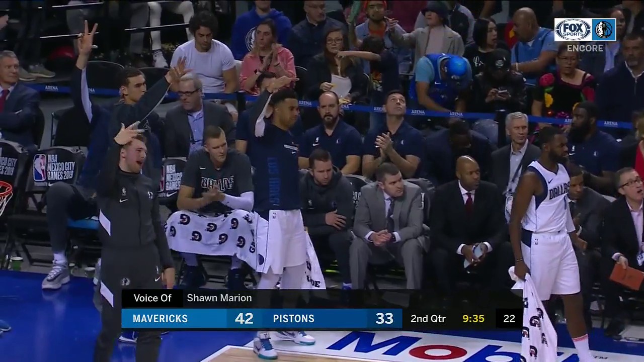 WATCH: Seth Curry Heats up from Behind the Arc | Mavs ENCORE