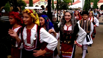 Kostas goes to Greek Food Fest | Mavs Insider