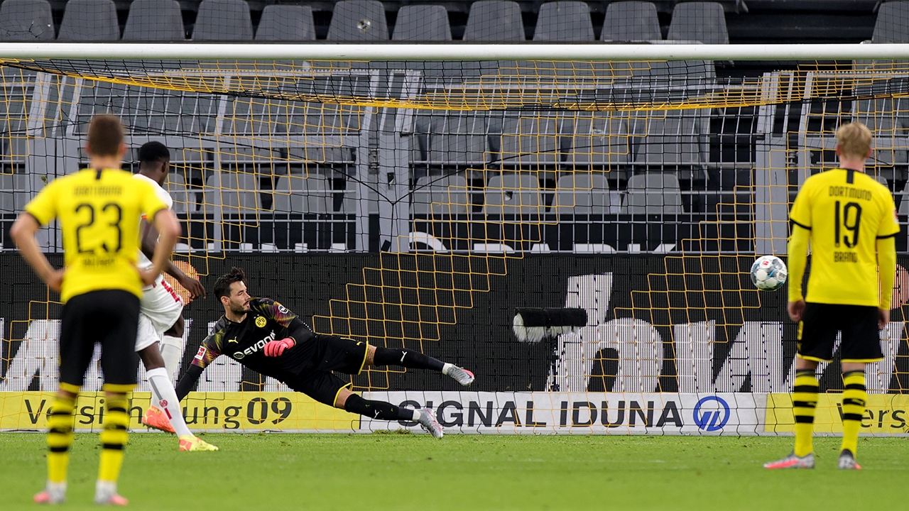 Mainz go up 2-0 vs. Dortmund on PK goal as they try to fight off relegation