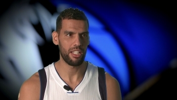 Mavs Insider: This or That - steak or fish