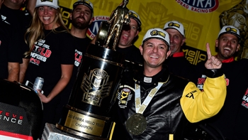 Steve Torrence wins at Las Vegas and clinches 2018 Top Fuel title | 2018 NHRA DRAG RACING
