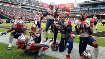 Go inside 'The Texas Throwdown' as The Roughnecks take down The Renegades, 27-20 | XFL on FOX