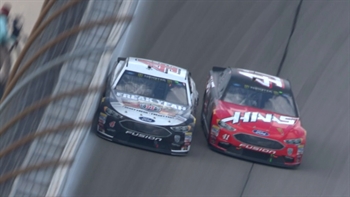 Here's what happened between teammates Kurt Busch and Kevin Harvick at Chicagoland