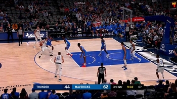 HIGHLIGHTS: Doncic Dime to Porzingis for the Open 3