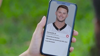 Meet the NFL's unknown young QBs with the latest dating app | FOX 45