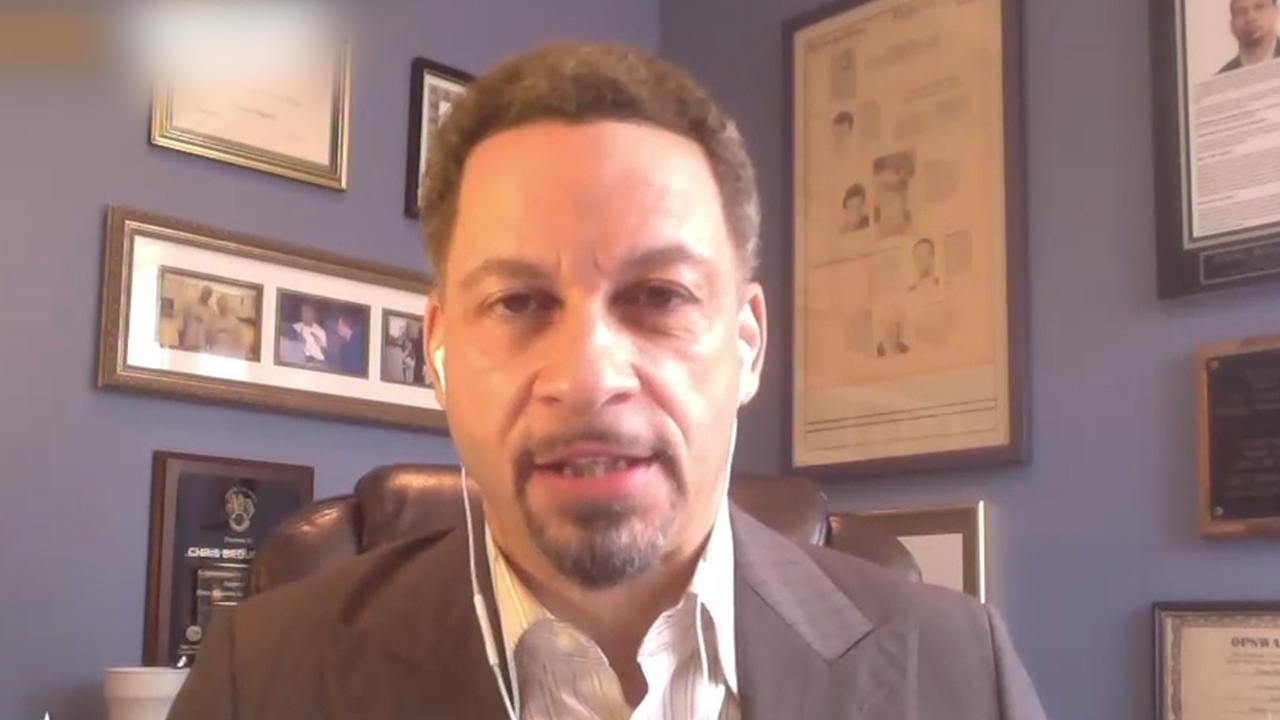 Chris Broussard: LeBron was spectacular, he's playing like the best player in the world | UNDISPUTED