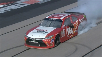 Denny Hamlin wins in thrilling overtime finish at Darlington | 2017 NASCAR XFINITY SERIES