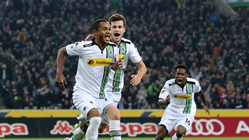 Top 5 Goals: Matchday 10 | 2015–16 Bundesliga Highlights