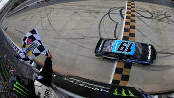 Full highlights from Martin Truex Jr's dominating win