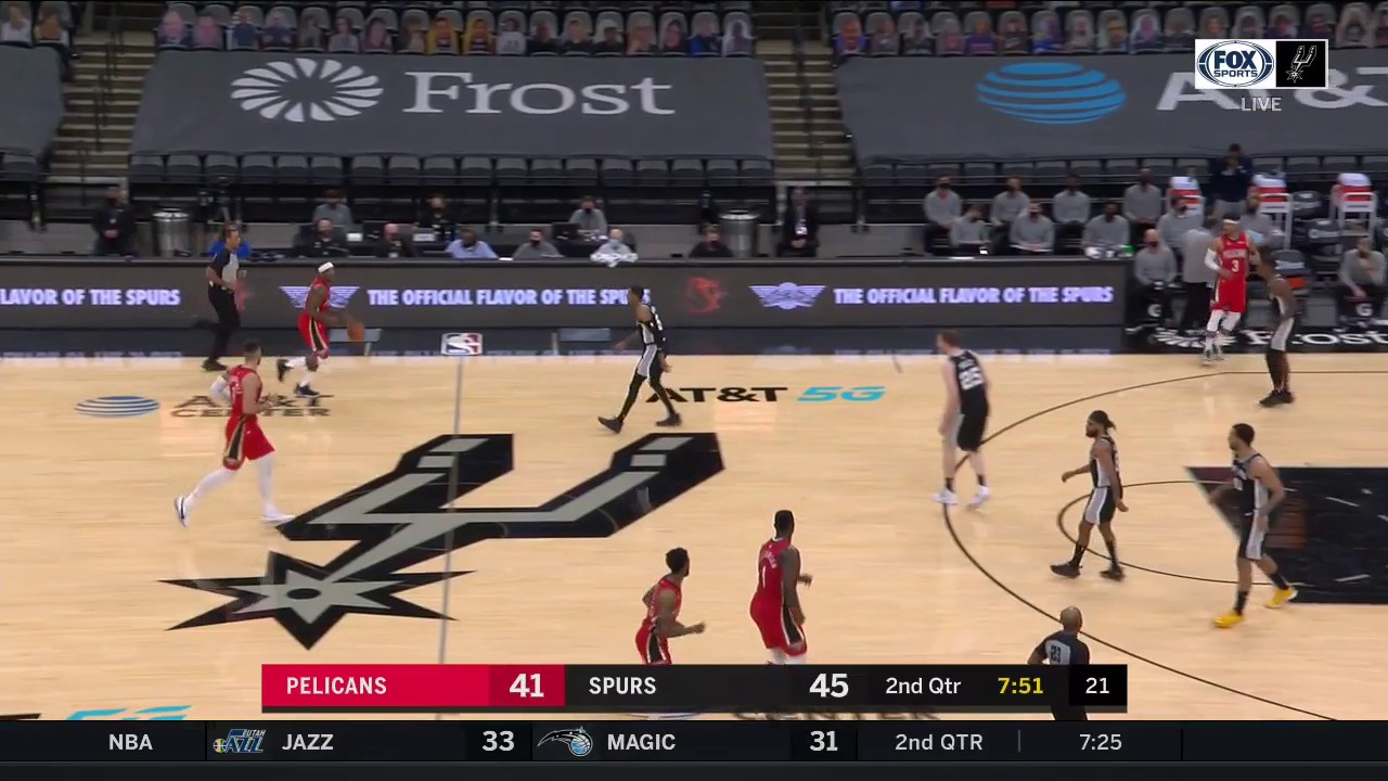 HIGHLIGHTS: Mills Dishes Back out to Lonnie Walker IV for Three