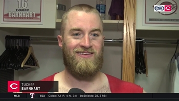 Barnhart provides catcher's POV on Gennett's great grab