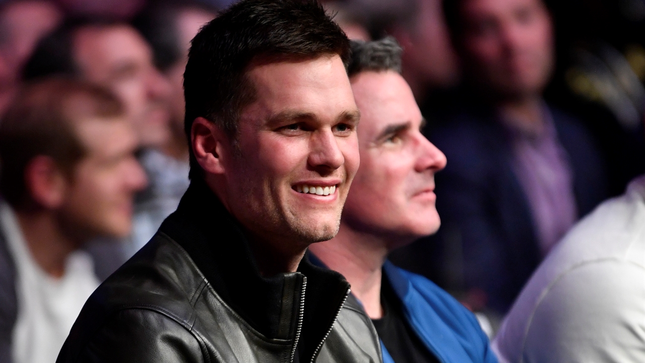 Nick Wright reacts to Tom Brady in his new Buccaneers jersey