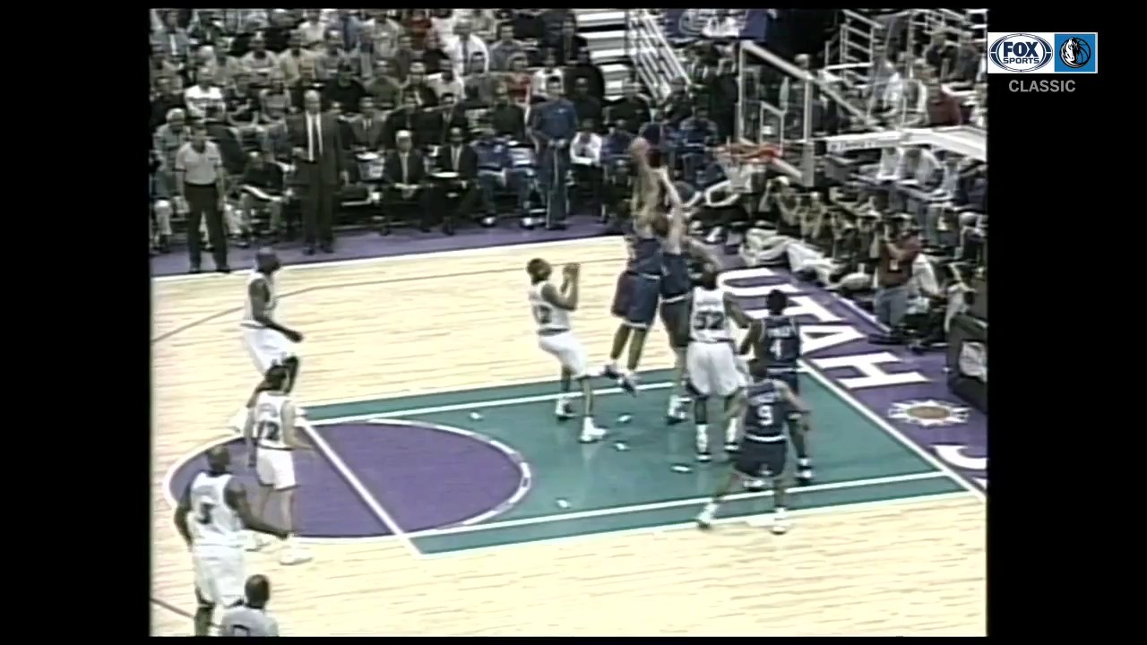 WATCH: Bradley Tells Malone Nope | Mavericks CLASSICS