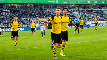 VfL Wolfsburg vs. Borussia Dortmund | 2018-19 Bundesliga Highlights
