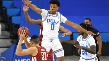 Jaylen Clark draws three-point play as UCLA goes 6-0