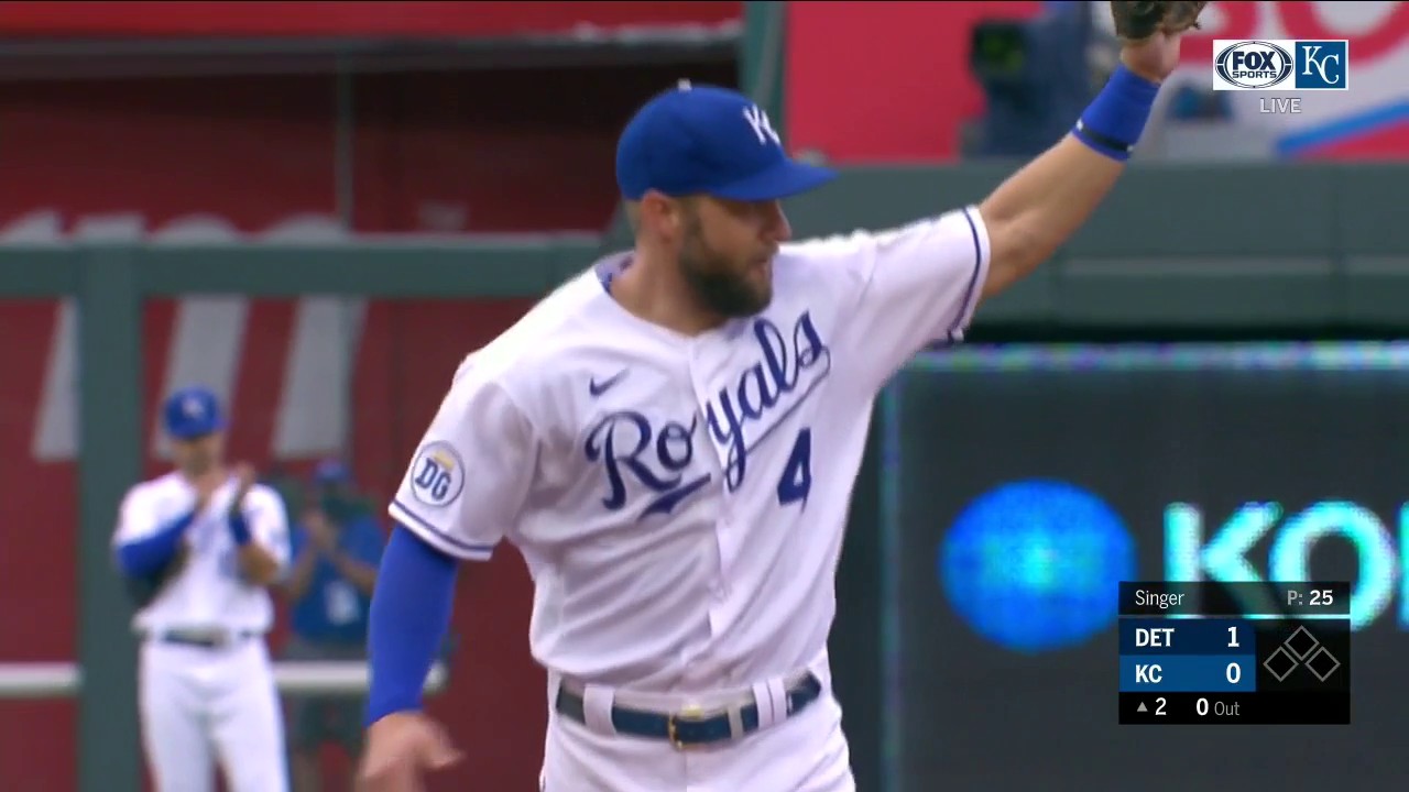 WATCH: Alex Gordon exits his final game