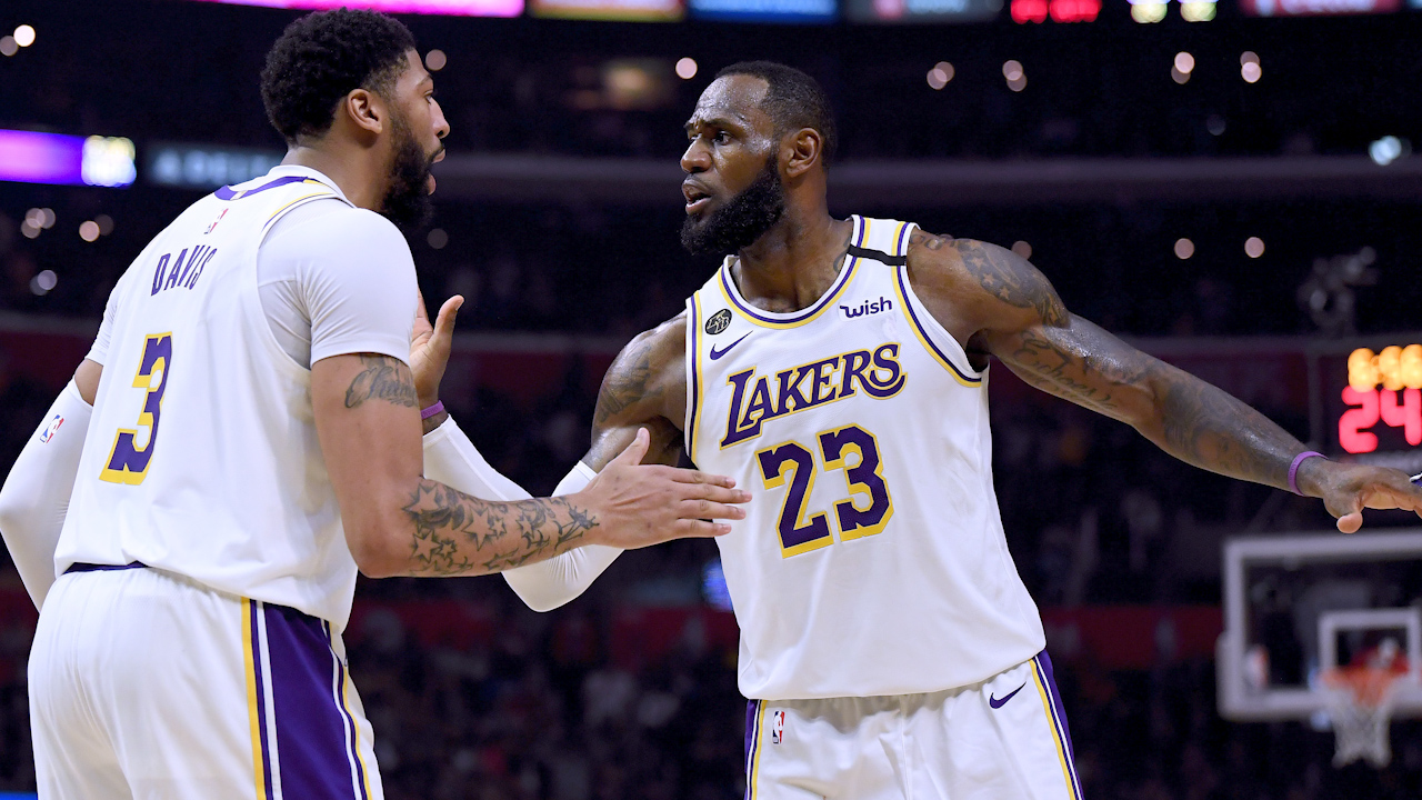 Nick Wright reacts to Lakers GM 1 win over Heat in NBA Finals — 'Series is over' | FIRST THINGS FIRST