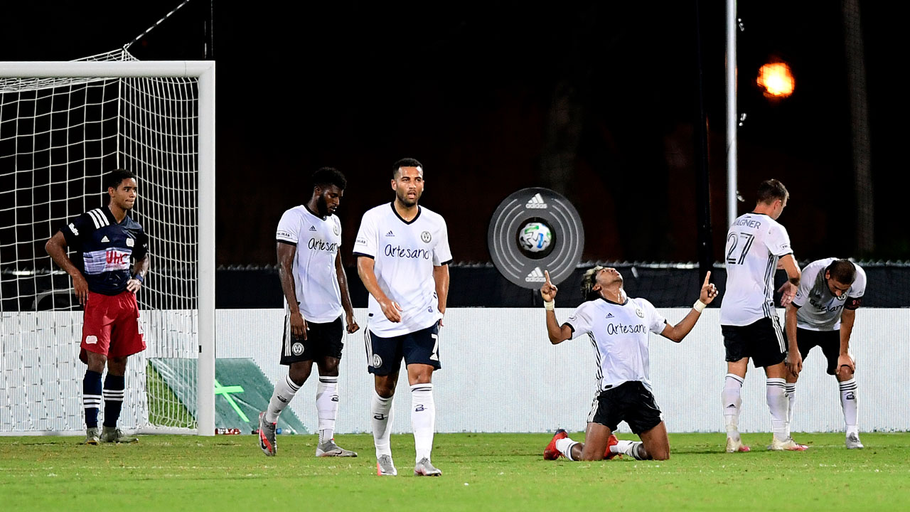 Philadelphia advances to quarterfinals with 1-0 win over New England