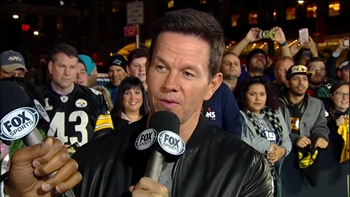 Mark Wahlberg stops by Thursday Night Football to talk Patriots and Red Sox