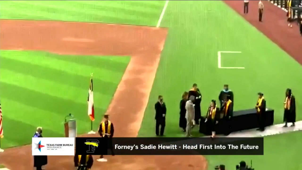 Forney's Sadie Hewitt Slides Head First Into The Future | High School Spotlight