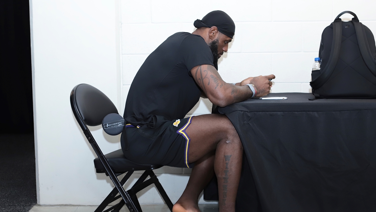 Shannon Sharpe speaks on LeBron's flipped decision to cancel the NBA season