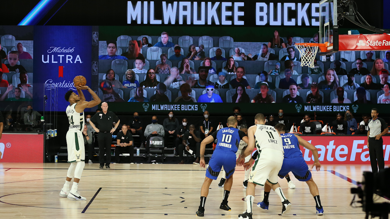 Antoine Walker: Disappointed in Giannis' approach — Playoffs are not time for family, this is about playing basketball & being locked in & focused