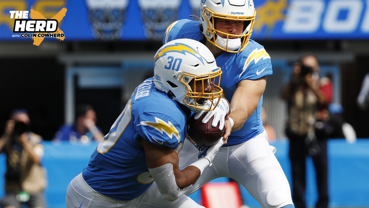 Austin Ekeler talks playing with Justin Herbert: 'He's only going to get better' I THE HERD