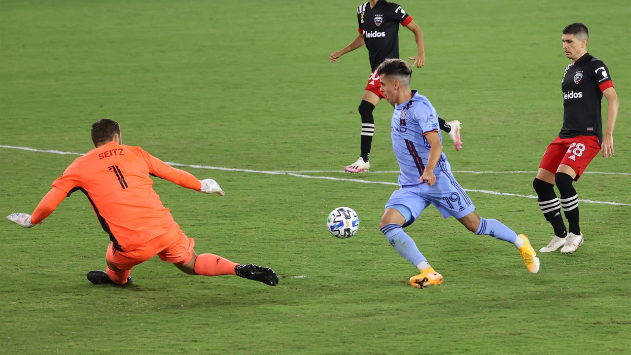 NYCFC efforts 20 shots, but still draws 0-0 with D.C. United
